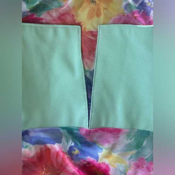 👗2 Piece Details Dancewear Mint & Pink Leotard w Mesh & a Pink Butterfly Skirt - Picture 3 of 6